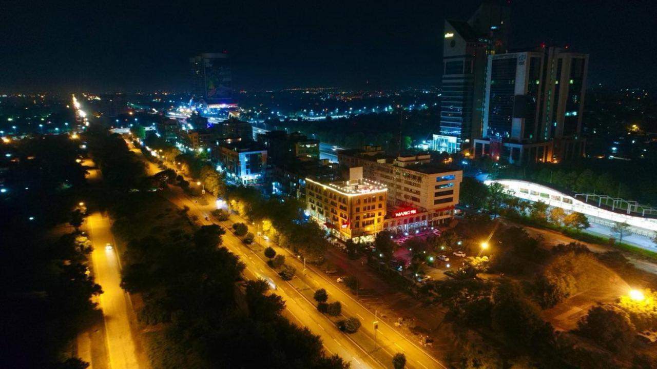 Envoy Continental Hotel Islamabad Exterior foto